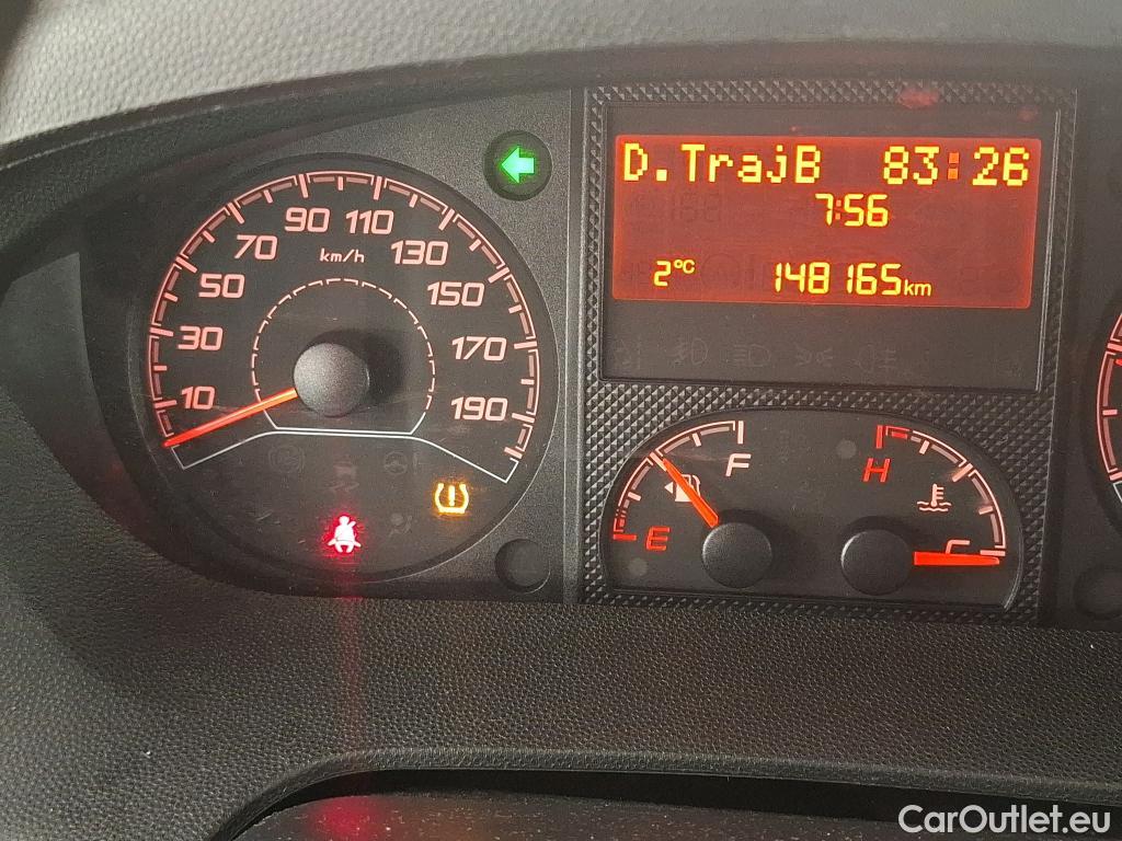  Peugeot  Boxer PEUGEOT  4p VCA 2.0 BLUEHDI 110 S&S 330 L1H1 ACCESS combi #13