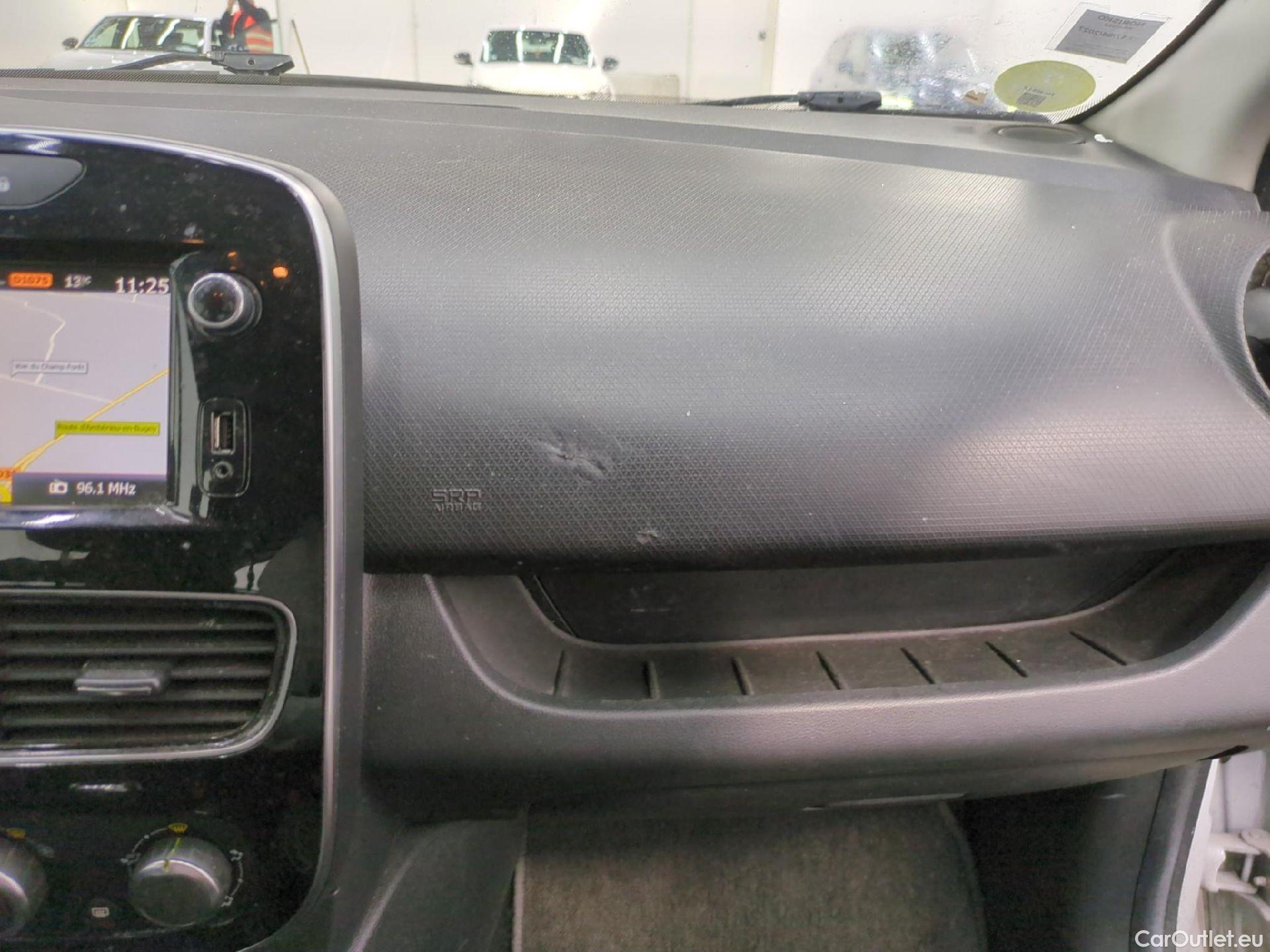  Renault  Clio  IV Business 1.5 dCi 90CV BVM5 E6 #4