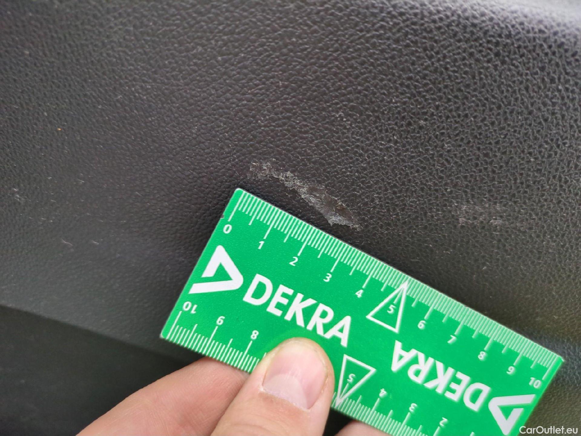  Renault  Clio  IV Business 1.5 dCi 90CV BVM5 E6 #9