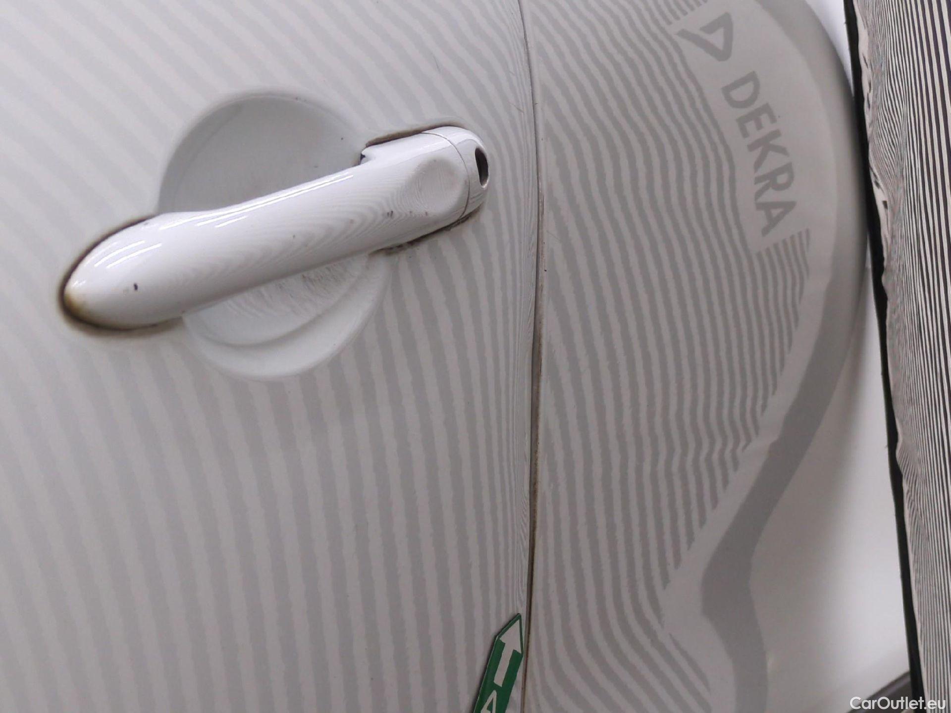  Renault  Clio  IV Business 1.5 dCi 90CV BVM5 E6 #56