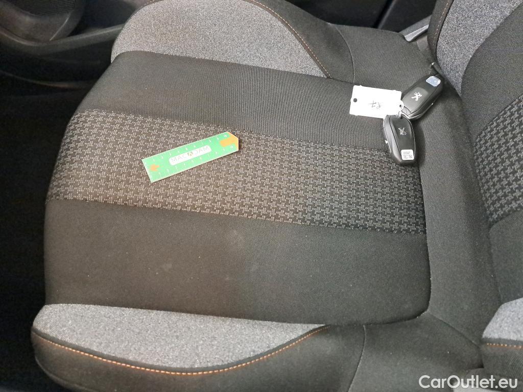  Peugeot  5008  Active Business 1.5 HDi 130CV BVM6 E6d #9