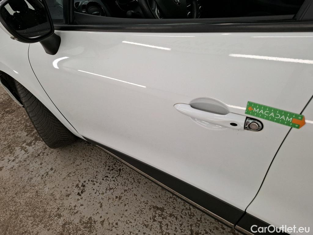  Renault  Clio  IV Business 0.9 TCe 90CV BVM5 E6 #22