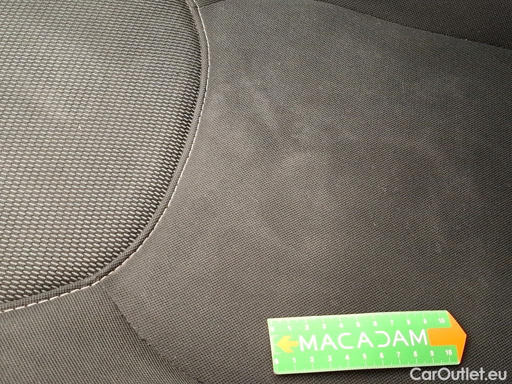  Renault  Clio  IV Business 0.9 TCe 90CV BVM5 E6 #25