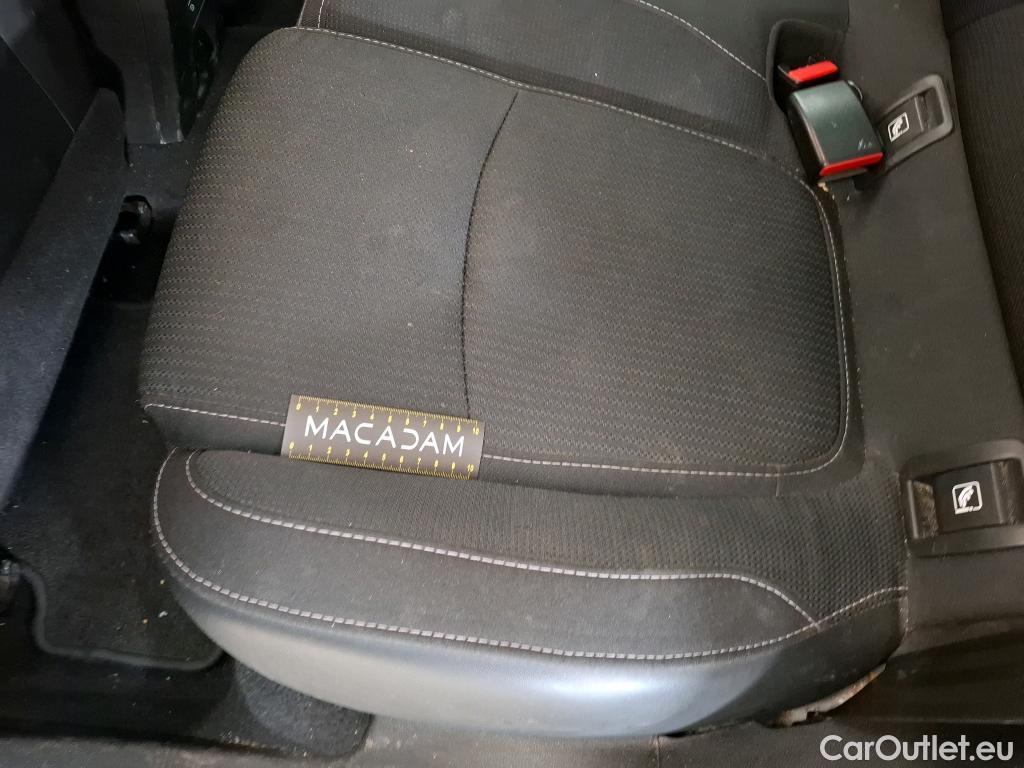  Renault  Megane  IV Berline 5pt. Business 1.5 dCi 115CV BVM6 E6d #47