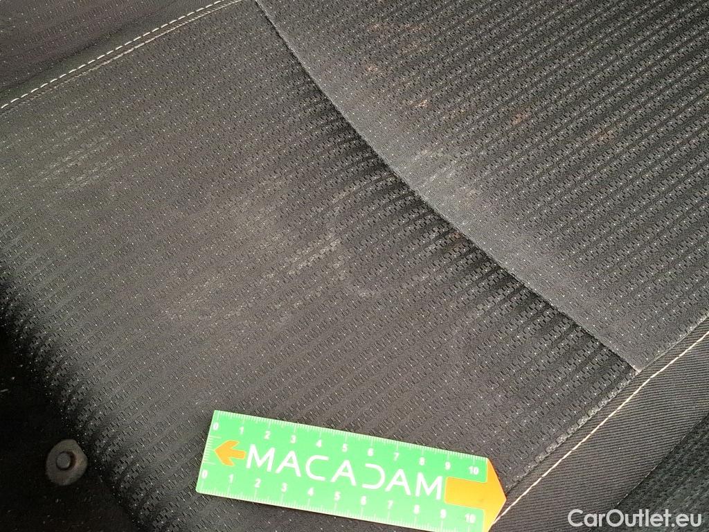  Renault  Megane  IV Berline 5 ptes. Business 1.5 dCi 115CV BVA7 E6dT #32