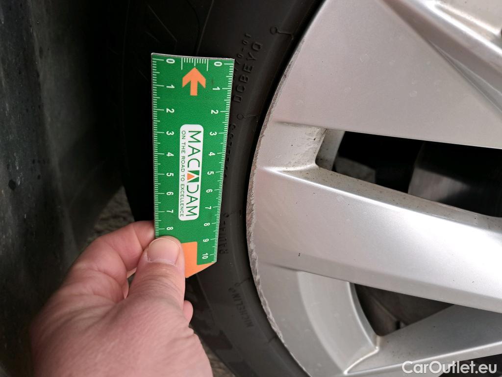  Skoda  Octavia  Berline Style 2.0 TDI 150CV BVA7 E6d #9