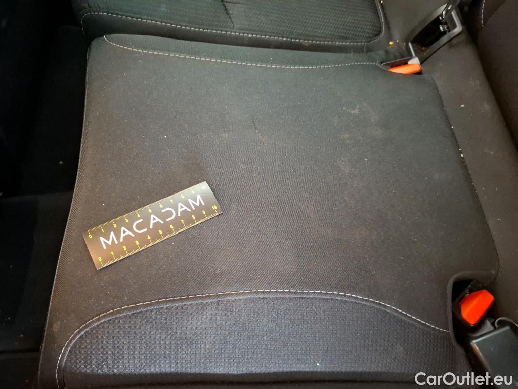  Renault  Megane  IV Berline 5pt. Business 1.5 dCi 115CV BVM6 E6d #48