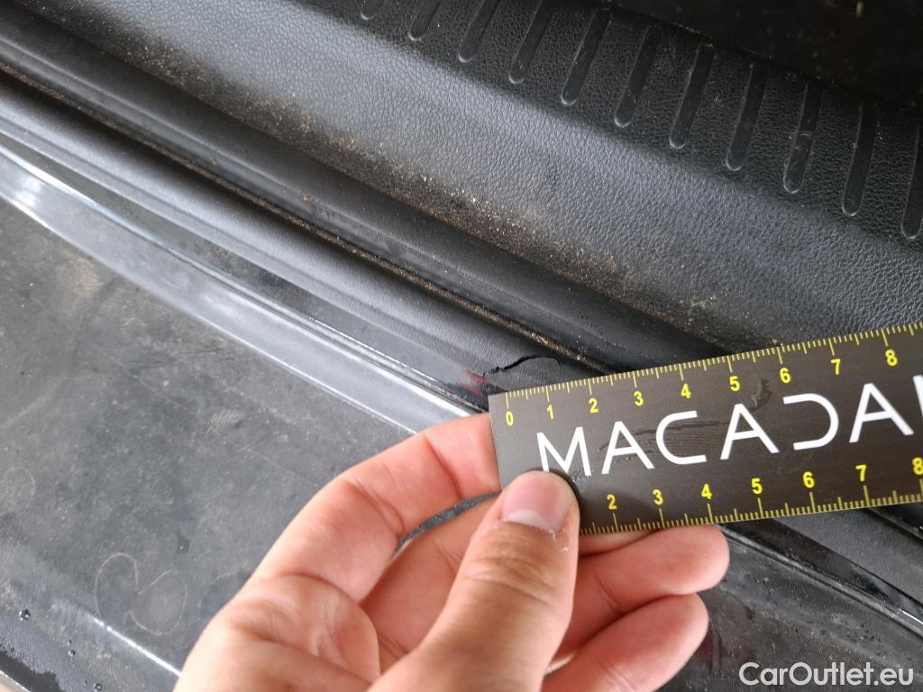  Renault  Megane  IV Berline 5pt. Business 1.5 dCi 115CV BVM6 E6d #34