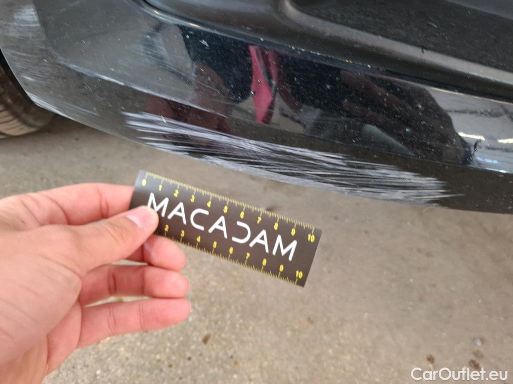  Renault  Megane  IV Berline 5pt. Business 1.5 dCi 115CV BVM6 E6d #18