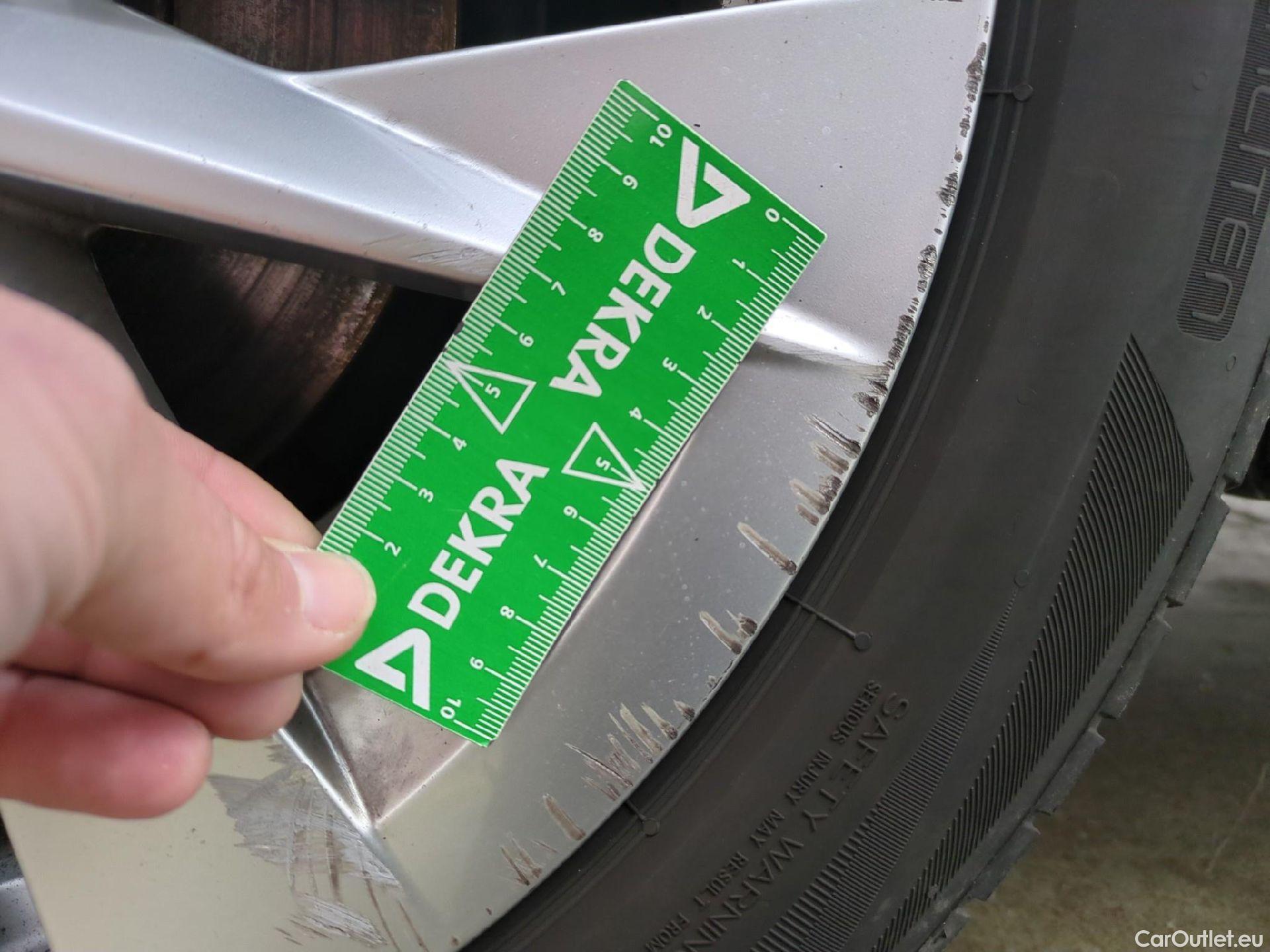  Skoda  Octavia  Break Style 2.0 TDI 150CV BVA7 E6d #8