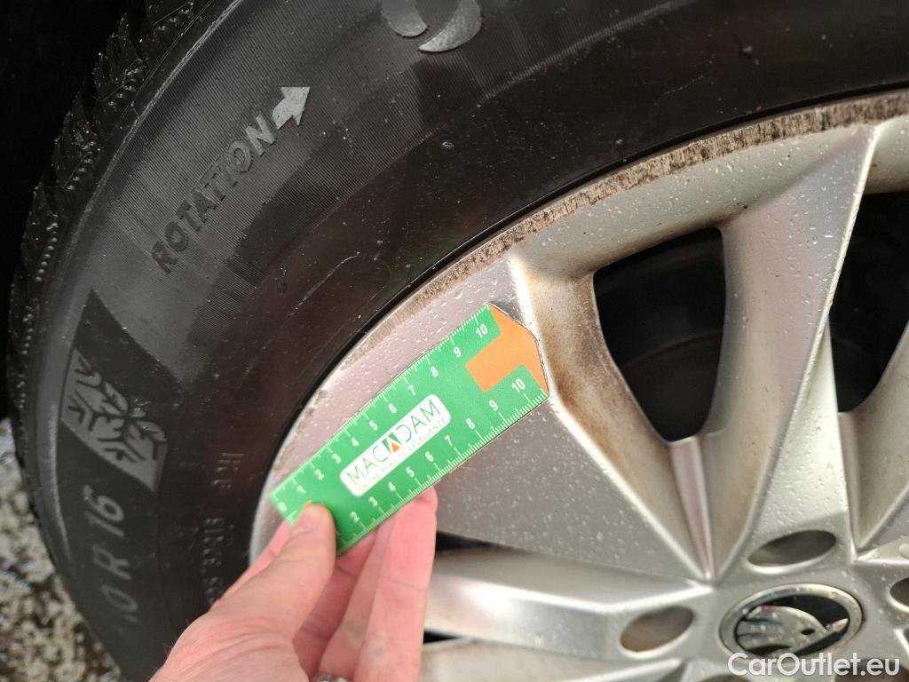  Skoda  Octavia  Break Business 2.0 TDI 115CV BVA7 E6d #21