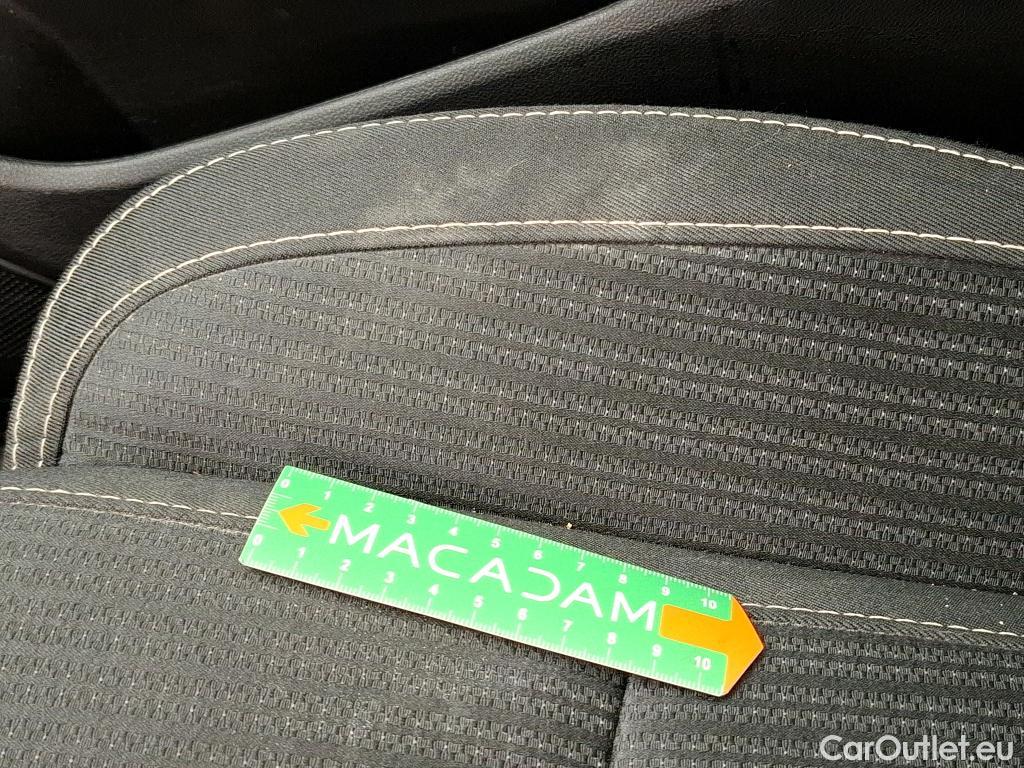  Renault  Megane  IV Berline 5 ptes. Business 1.5 dCi 115CV BVA7 E6dT #38