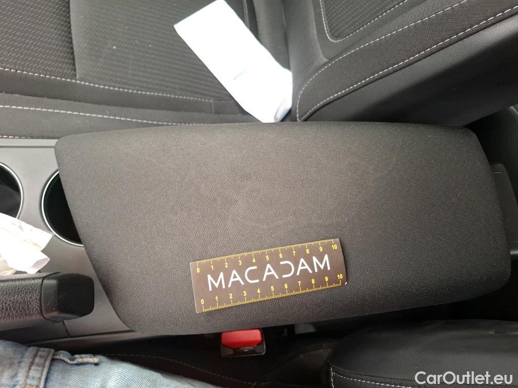  Renault  Megane  IV Berline 5pt. Business 1.5 dCi 115CV BVA7 E6d #13