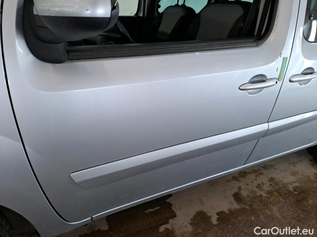  Renault  Kangoo RENAULT  / 2013 / 5P / monospace Intens - Blue dCi 95 #41