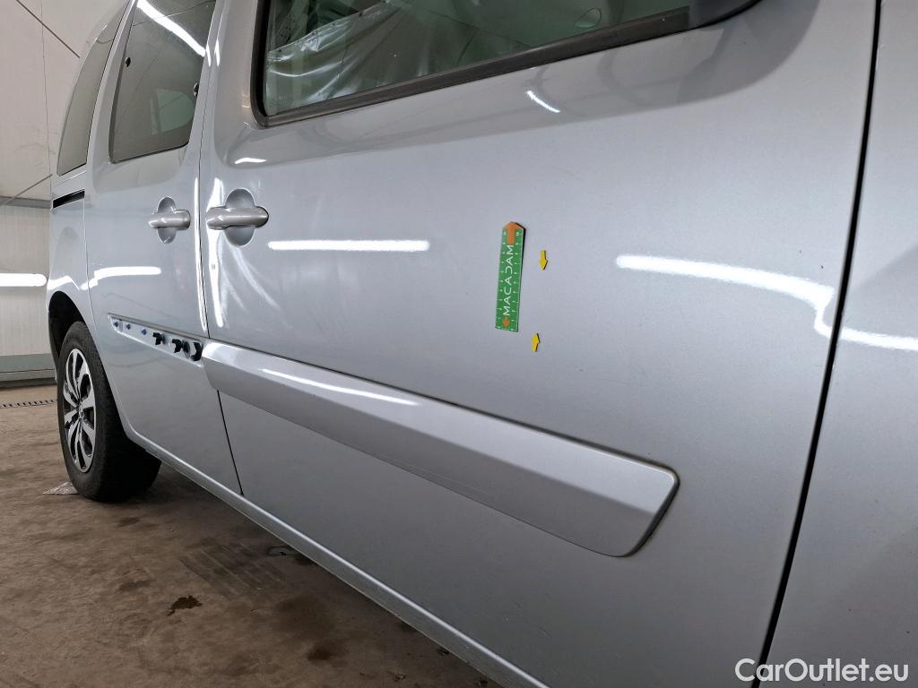  Renault  Kangoo RENAULT  / 2013 / 5P / monospace Intens - Blue dCi 95 #21