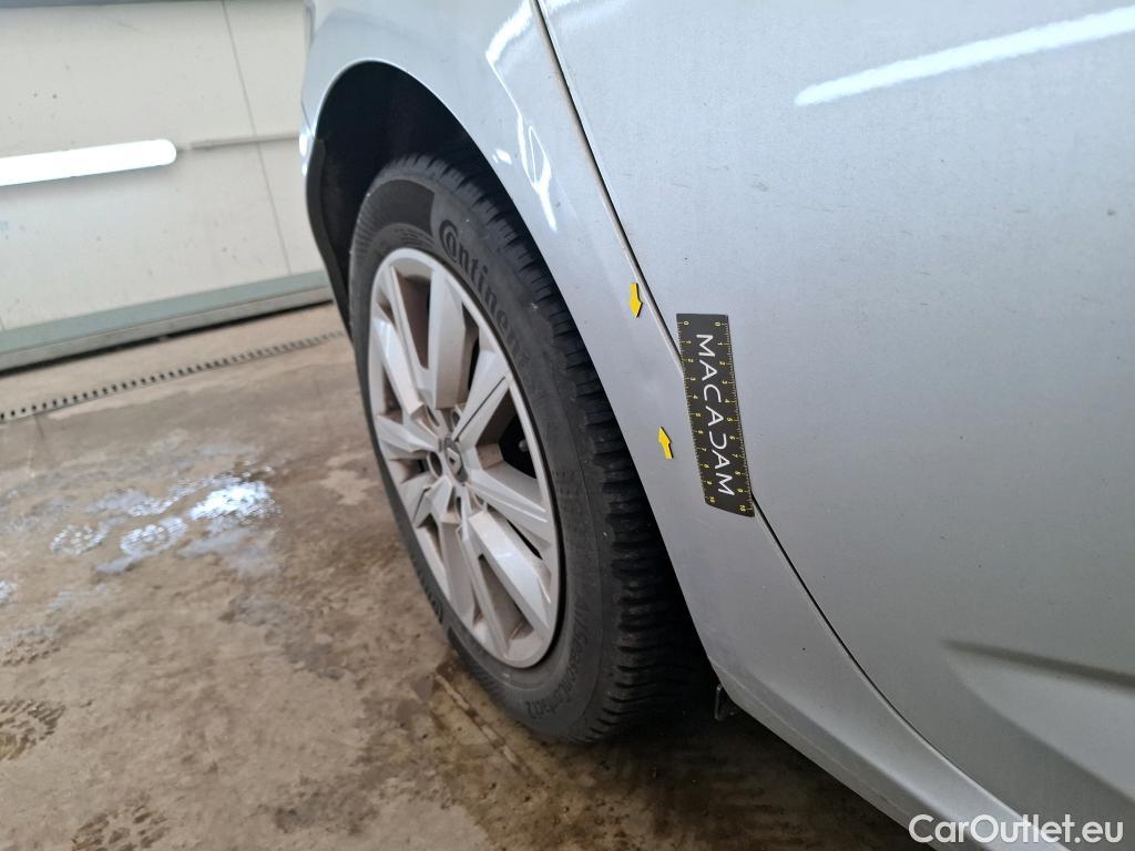  Renault  Megane  IV Berline 5pt. Business 1.5 dCi 115CV BVA7 E6d #4