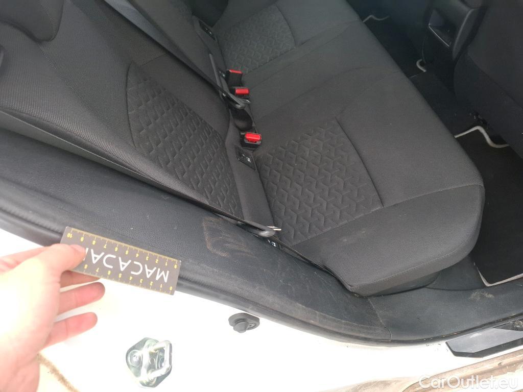  Toyota  Corolla TOYOTA  / 2018 / 5P / Berline Hybride 122h Dynamic Business Beyond Zer #11