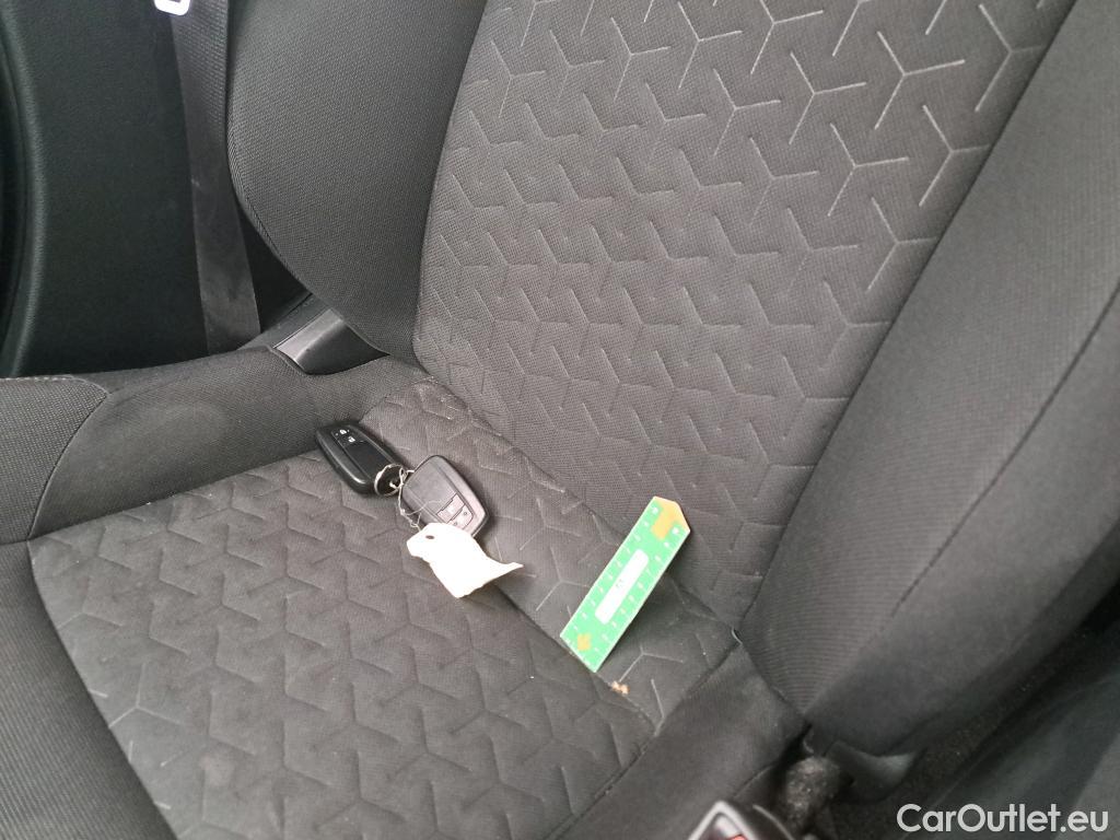  Toyota  Corolla TOYOTA  Touring Sports / 2018 / 5P / Break Hybride 122h Dynamic Business Beyond Zer #43