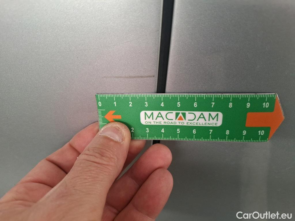  Volkswagen  Golf  VOLKSWAGEN / 2020 / 5P / Berline 1.5 eTSI OPF 130 DSG7 Life Busi #90