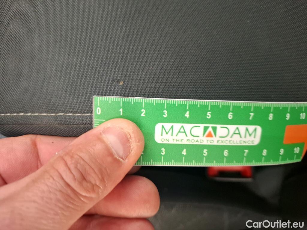  Volkswagen  Golf  VOLKSWAGEN / 2020 / 5P / Berline 1.5 eTSI OPF 130 DSG7 Life Busi #51