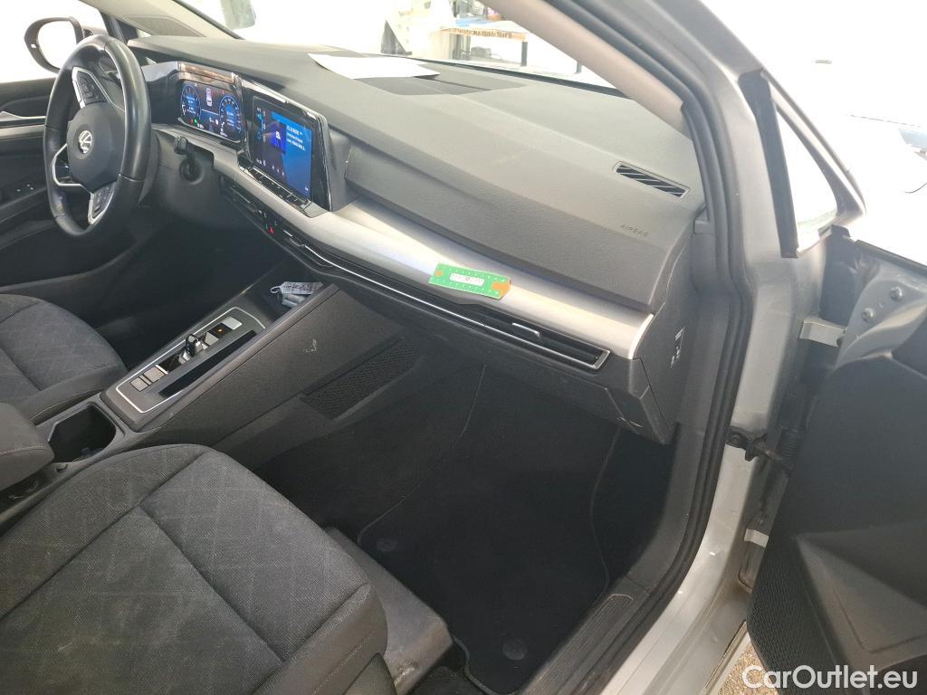  Volkswagen  Golf  VOLKSWAGEN / 2020 / 5P / Berline 1.5 eTSI OPF 130 DSG7 Life Busi #52