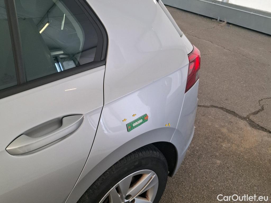  Volkswagen  Golf  VOLKSWAGEN / 2020 / 5P / Berline 1.5 eTSI OPF 130 DSG7 Life Busi #62