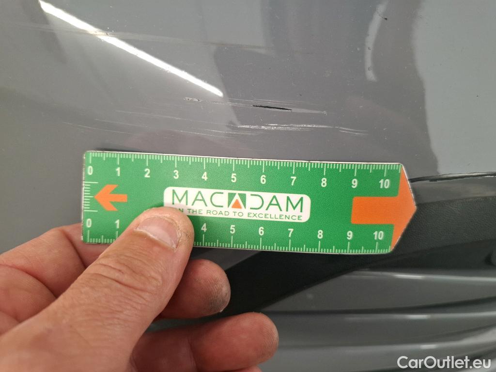  Volkswagen  Golf  VOLKSWAGEN / 2020 / 5P / Berline 1.0 eTSI OPF 110 DSG7 Life Business 1st #20