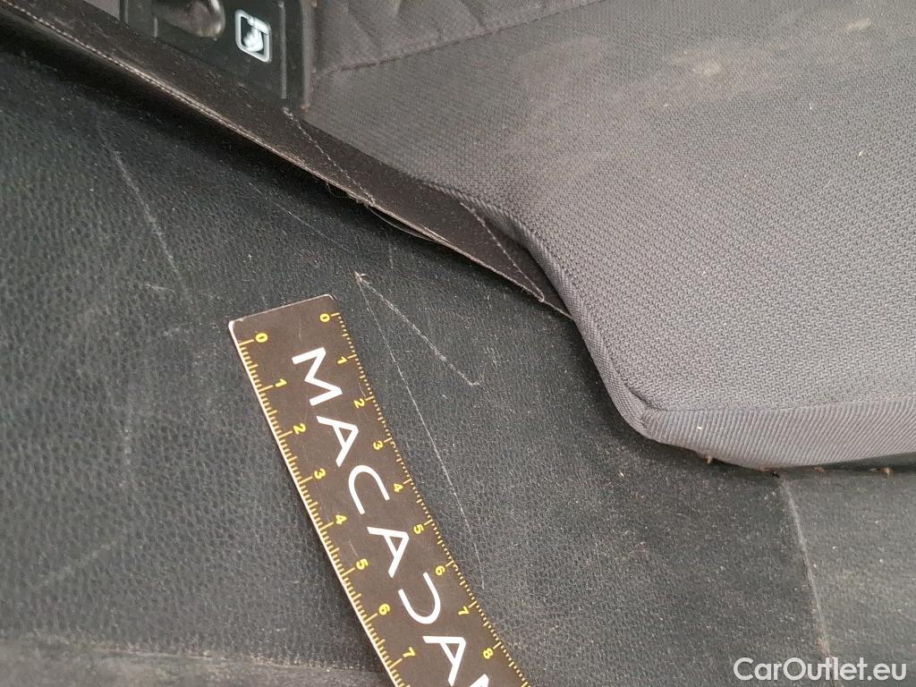  Toyota  Corolla TOYOTA  / 2018 / 5P / Berline Hybride 122h Dynamic Business Beyond Zer #12