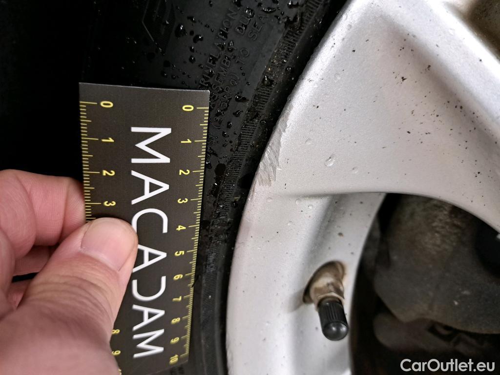  Toyota  Corolla TOYOTA  Touring Sports / 2018 / 5P / Break Hybride 184h Dynamic Business Beyond Zer #12