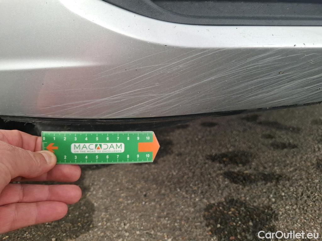  Volkswagen  Golf  VOLKSWAGEN / 2020 / 5P / Berline 1.5 eTSI OPF 130 DSG7 Life Busi #15