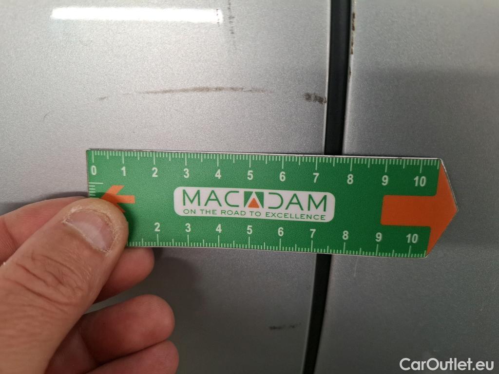  Volkswagen  Golf  VOLKSWAGEN / 2020 / 5P / Berline 1.5 eTSI OPF 130 DSG7 Life Busi #88