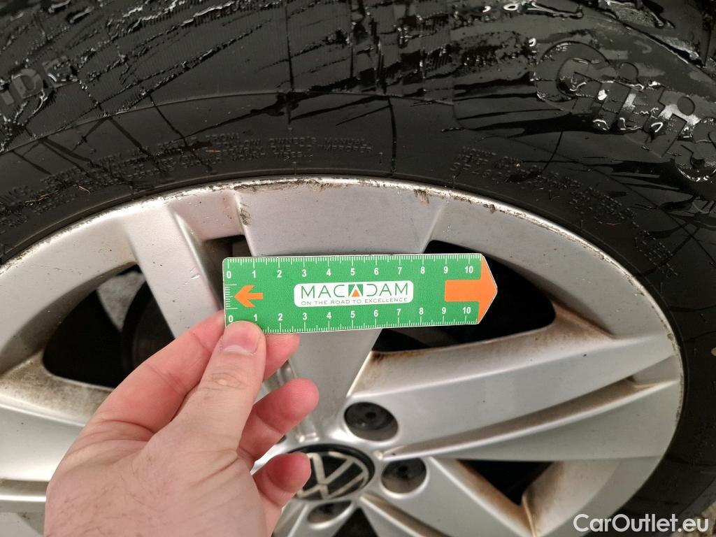  Volkswagen  Golf  VOLKSWAGEN / 2020 / 5P / Berline 2.0 TDI SCR 115 DSG LIFE BUSINESS #7