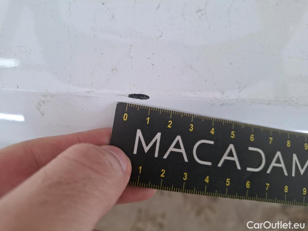  Toyota  Corolla TOYOTA  / 2018 / 5P / Berline Hybride 122h Dynamic Business Beyond Zer #4