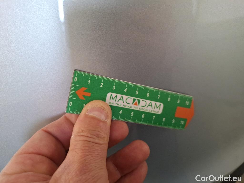  Volkswagen  Golf  VOLKSWAGEN / 2020 / 5P / Berline 1.5 eTSI OPF 130 DSG7 Life Busi #82