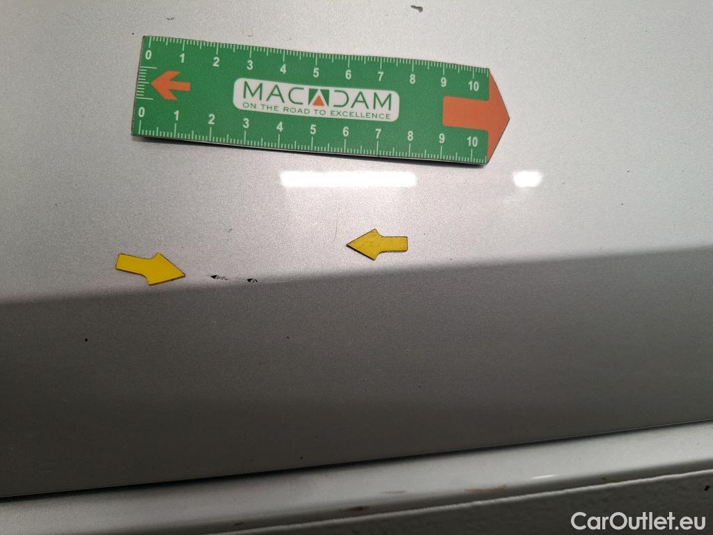  Volkswagen  Golf  VOLKSWAGEN / 2020 / 5P / Berline 1.5 eTSI OPF 130 DSG7 Life Busi #32