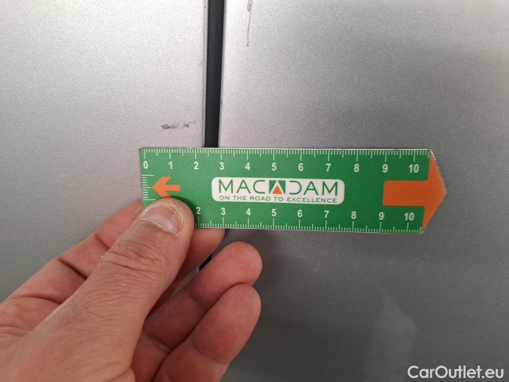  Volkswagen  Golf  VOLKSWAGEN / 2020 / 5P / Berline 1.5 eTSI OPF 130 DSG7 Life Busi #91