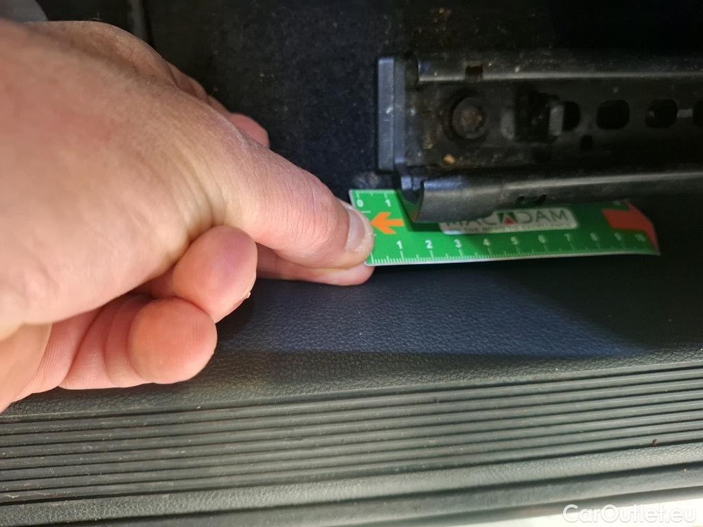  Volkswagen  Golf  VOLKSWAGEN / 2020 / 5P / Berline 1.5 eTSI OPF 130 DSG7 Life Busi #49