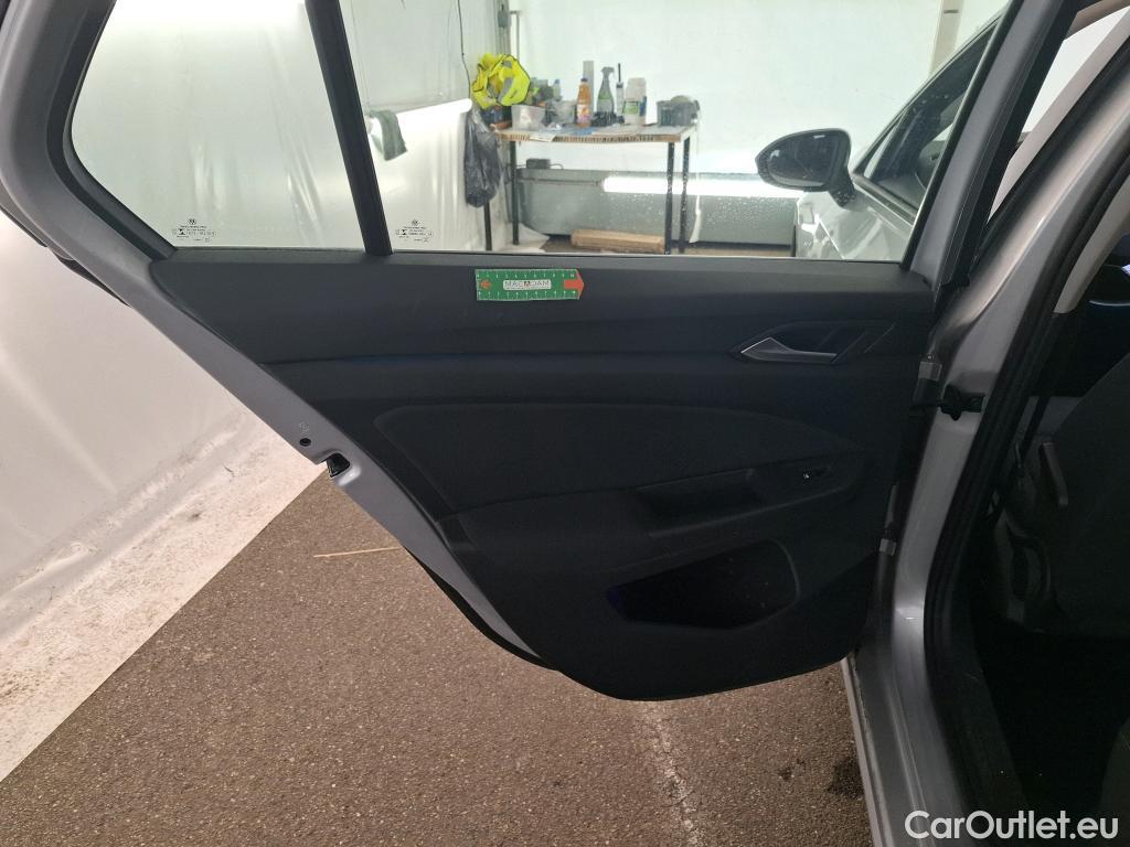  Volkswagen  Golf  VOLKSWAGEN / 2020 / 5P / Berline 1.5 eTSI OPF 130 DSG7 Life Busi #56