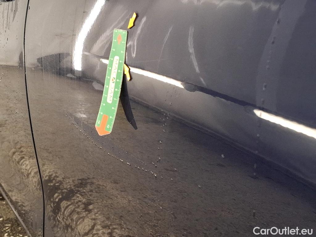  Volkswagen  Golf  VOLKSWAGEN / 2020 / 5P / Berline 2.0 TDI SCR 115 DSG LIFE BUSINESS #10