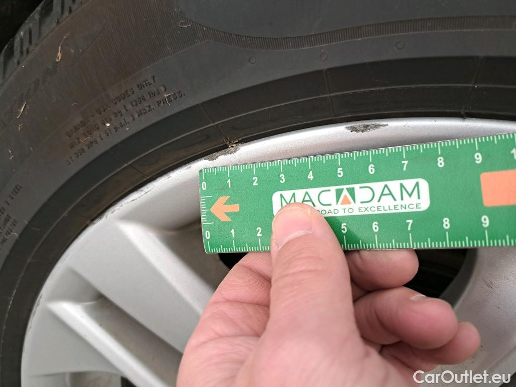  Toyota  Corolla TOYOTA  Touring Sports / 2018 / 5P / Break Hybride 122h Dynamic Business Beyond Zer #33