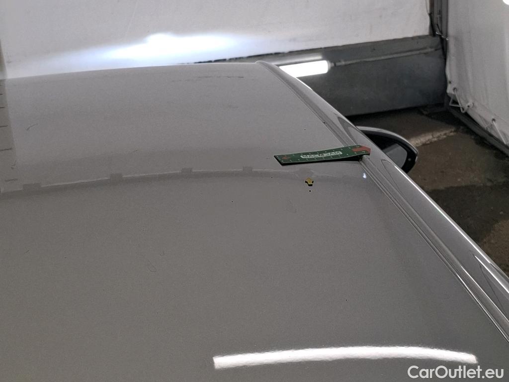  Volkswagen  Golf  VOLKSWAGEN / 2020 / 5P / Berline 1.5 eTSI OPF 130 DSG7 Life Busi #11