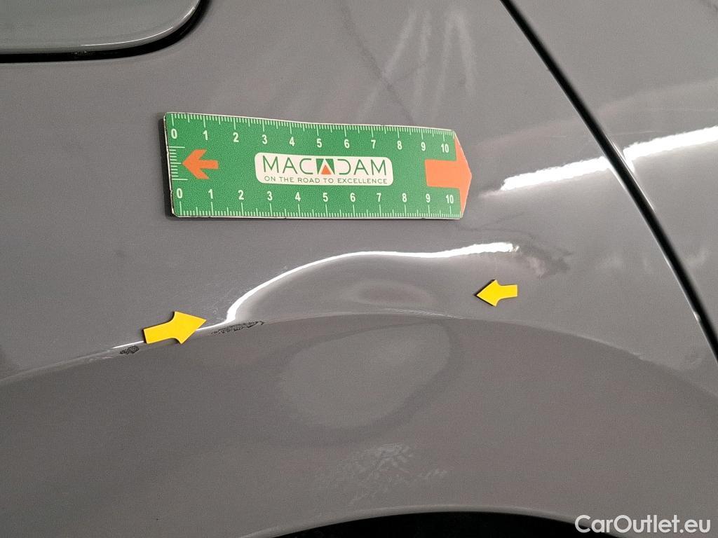  Volkswagen  Golf  VOLKSWAGEN / 2020 / 5P / Berline 1.0 eTSI OPF 110 DSG7 Life Business 1st #10