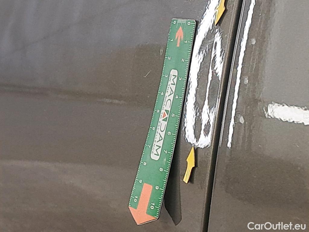  Toyota  Corolla TOYOTA  Touring Sports / 2018 / 5P / Break Hybride 122h Dynamic Business Beyond Zer #17