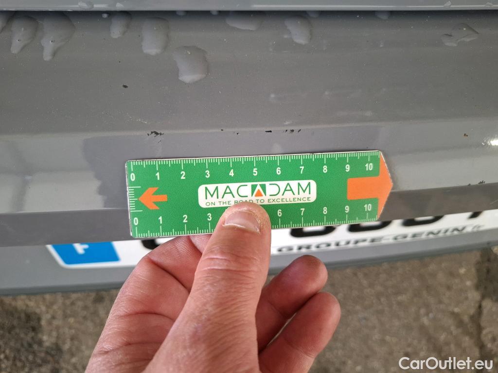  Volkswagen  Golf  VOLKSWAGEN / 2020 / 5P / Berline 1.0 eTSI OPF 110 DSG7 Life Business 1st #41