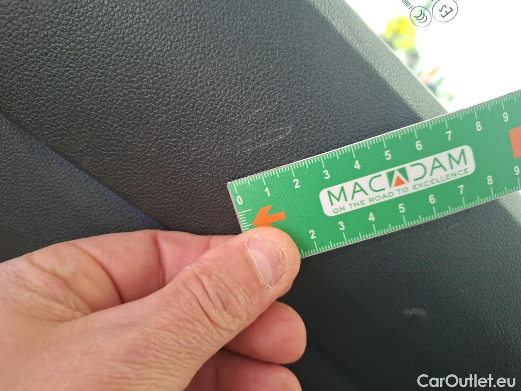  Volkswagen  Golf  VOLKSWAGEN / 2020 / 5P / Berline 1.5 eTSI OPF 130 DSG7 Life Busi #57