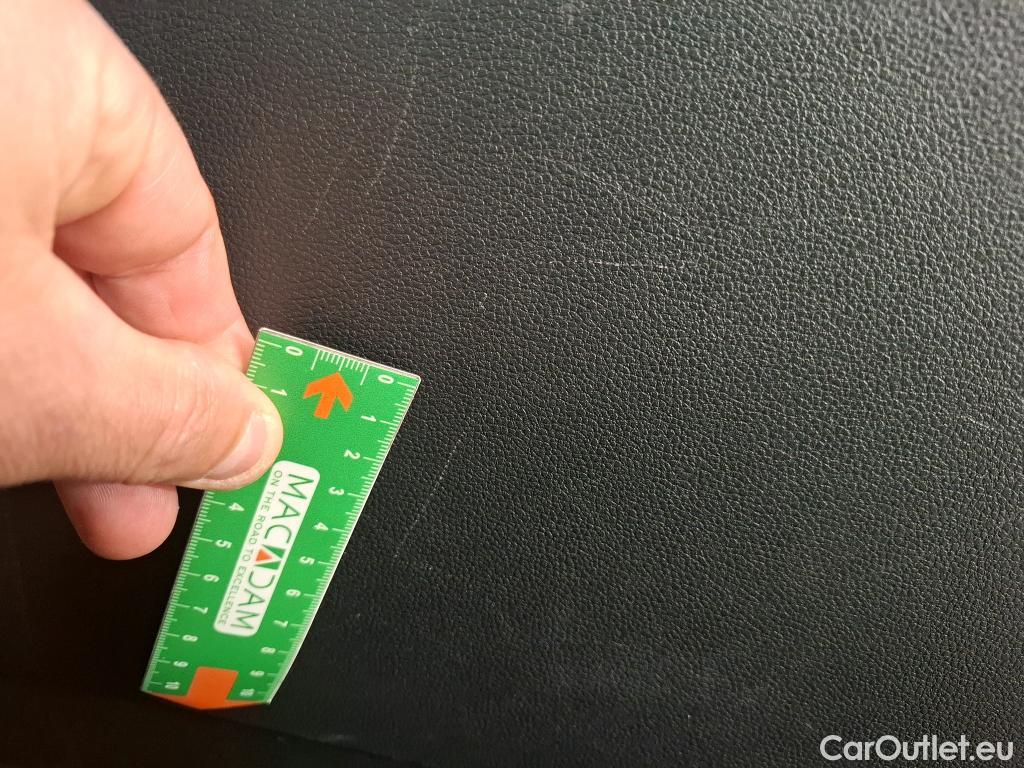  Volkswagen  Golf  VOLKSWAGEN / 2020 / 5P / Berline 1.5 eTSI OPF 130 DSG7 Life Busi #38