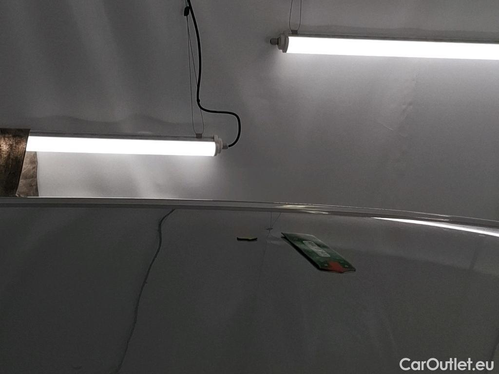  Volkswagen  Golf  VOLKSWAGEN / 2020 / 5P / Berline 1.5 eTSI OPF 130 DSG7 Life Busi #13