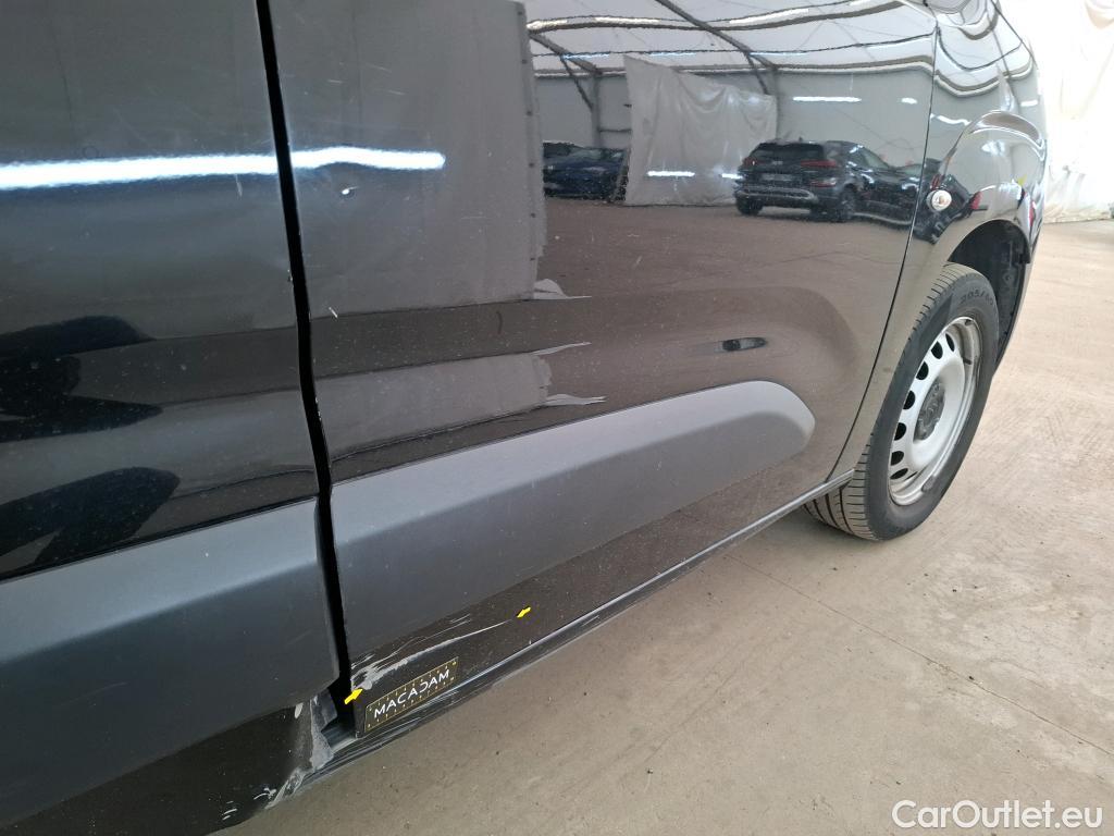  Citroen  Berlingo  Fourgon Club M 1000 1.5 BlueHDi 130CV BVA8 E6dT #24