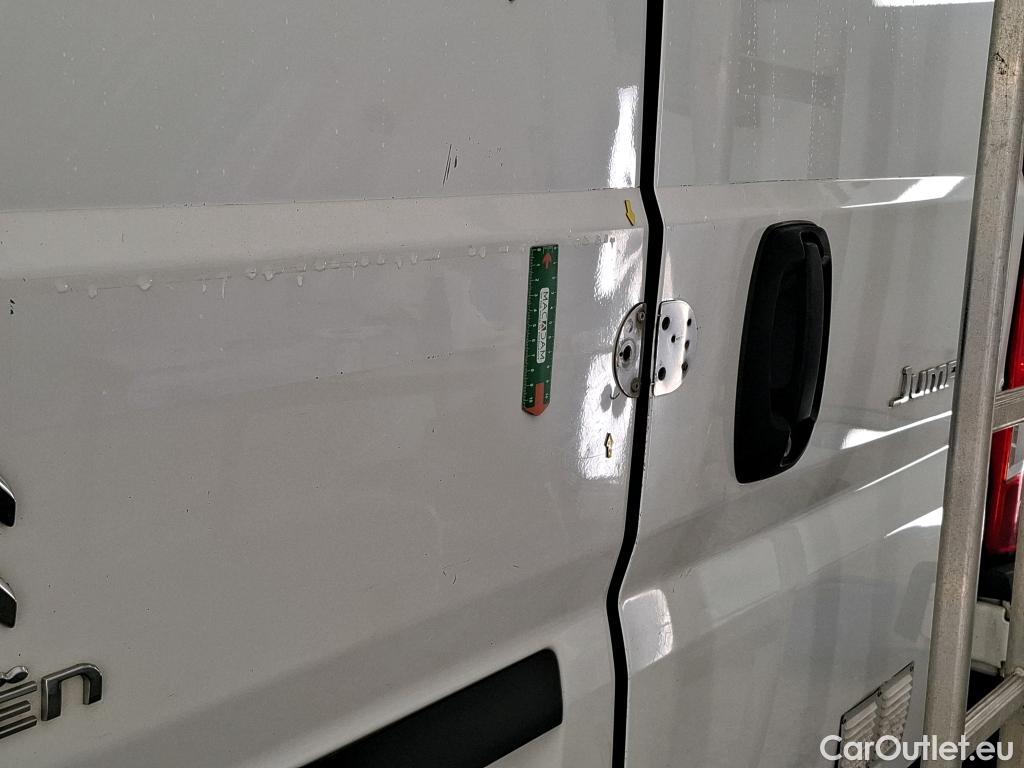  Citroen  Jumper CITROEN  / 2014 / 4P / Fourgon tôlé 33 L1H1 BlueHDi 120 S&S BVM6 Club #36