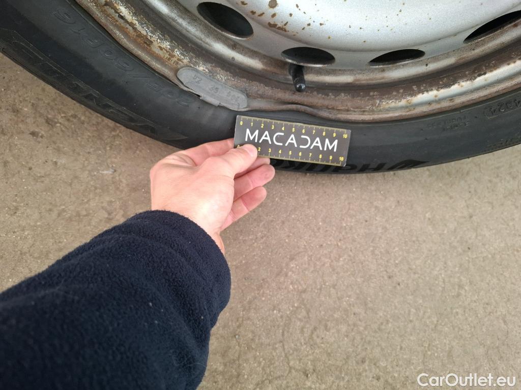  Citroen  Berlingo  Fourgon Club M 1000 1.5 BlueHDi 130CV BVA8 E6dT #64